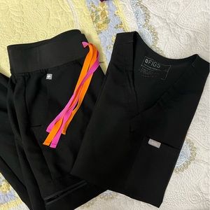 Figs scrubs set in black